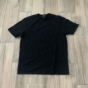 Amazon essentials black t-shirt